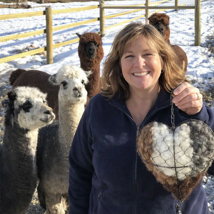 🐦 Serce natury: pomocnik w budowaniu gniazd dla dzikich ptaków
